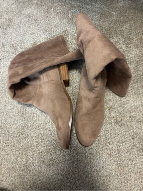 Women's Taupe Suede Mid-Calf Block Heel Boots - Classic Style